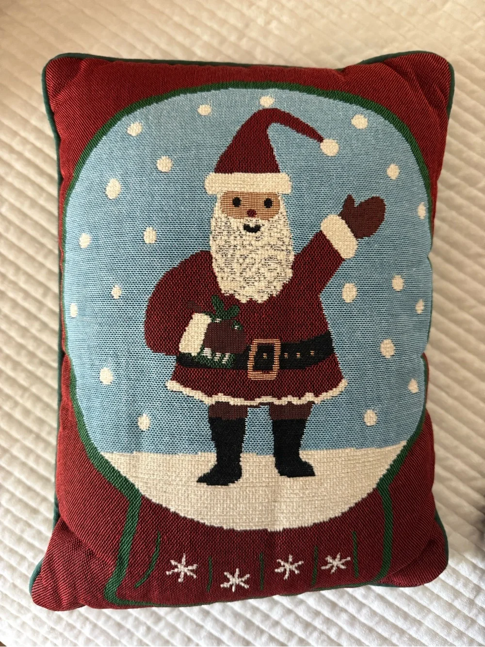 Santa Claus Christmas Accent Throw Pillow